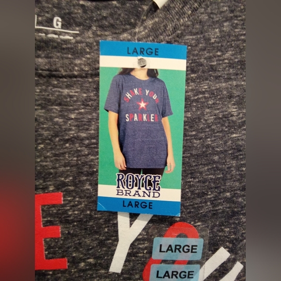 NWT - ROYCE BRAND Women's Americana Graphic tee-Heather Blue Shake your Sparkler - Picture 3 of 6